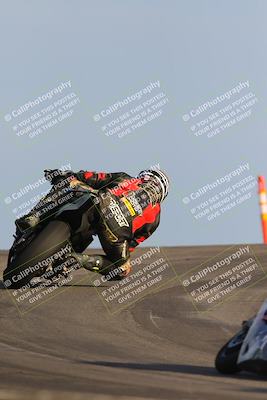 media/Nov-16-2023-Racers Edge (Thu) [[bcabf825d4]]/2-A Group/9Session 7 (Turn 12 Backside)/